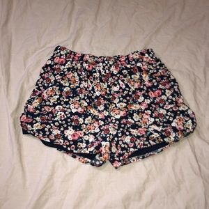 floral shorts